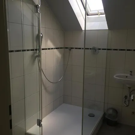 Gaestehaus Sandra Хостел *