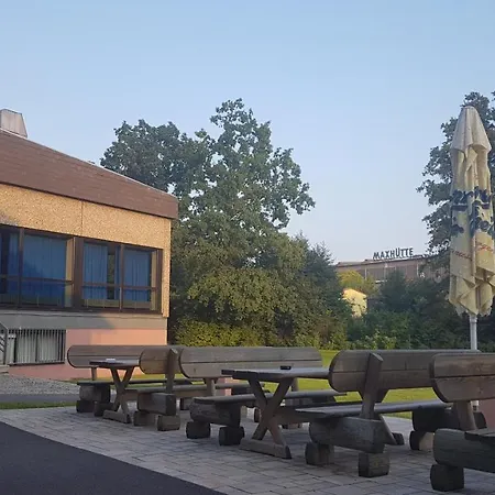 Gaestehaus Sandra Hostel