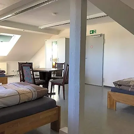 Хостел Gaestehaus Sandra *
